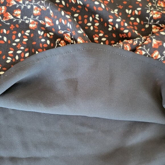 Skies Are Blue Long Sleeve Blouse Navy Floral V-Neck Top Womens Size XS - Picture 10 of 14